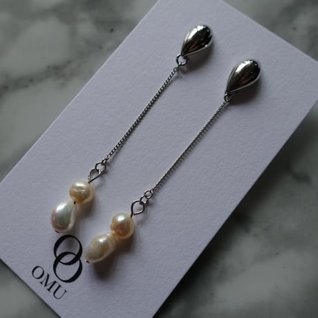 simple pearl accessory
