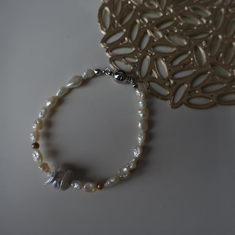 shellpearl bracelet