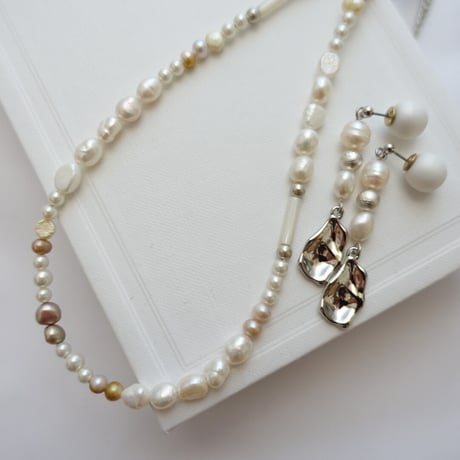 random perl necklace
