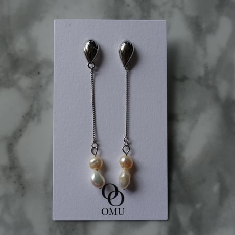 simple pearl accessory