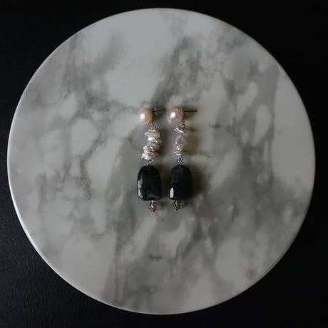 shell marble accessory