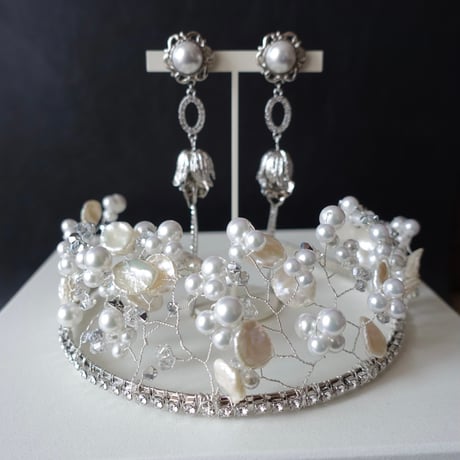 Oceanic Elegance Tiara