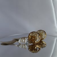 【予約可能】Czech glass button earring(1)
