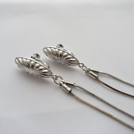 simple silver chain earring