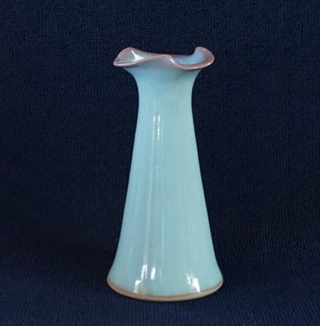 九谷焼〜粉青磁変口花生（径9cm x高さ22cm） | 花坂ロクロ工房ワタル