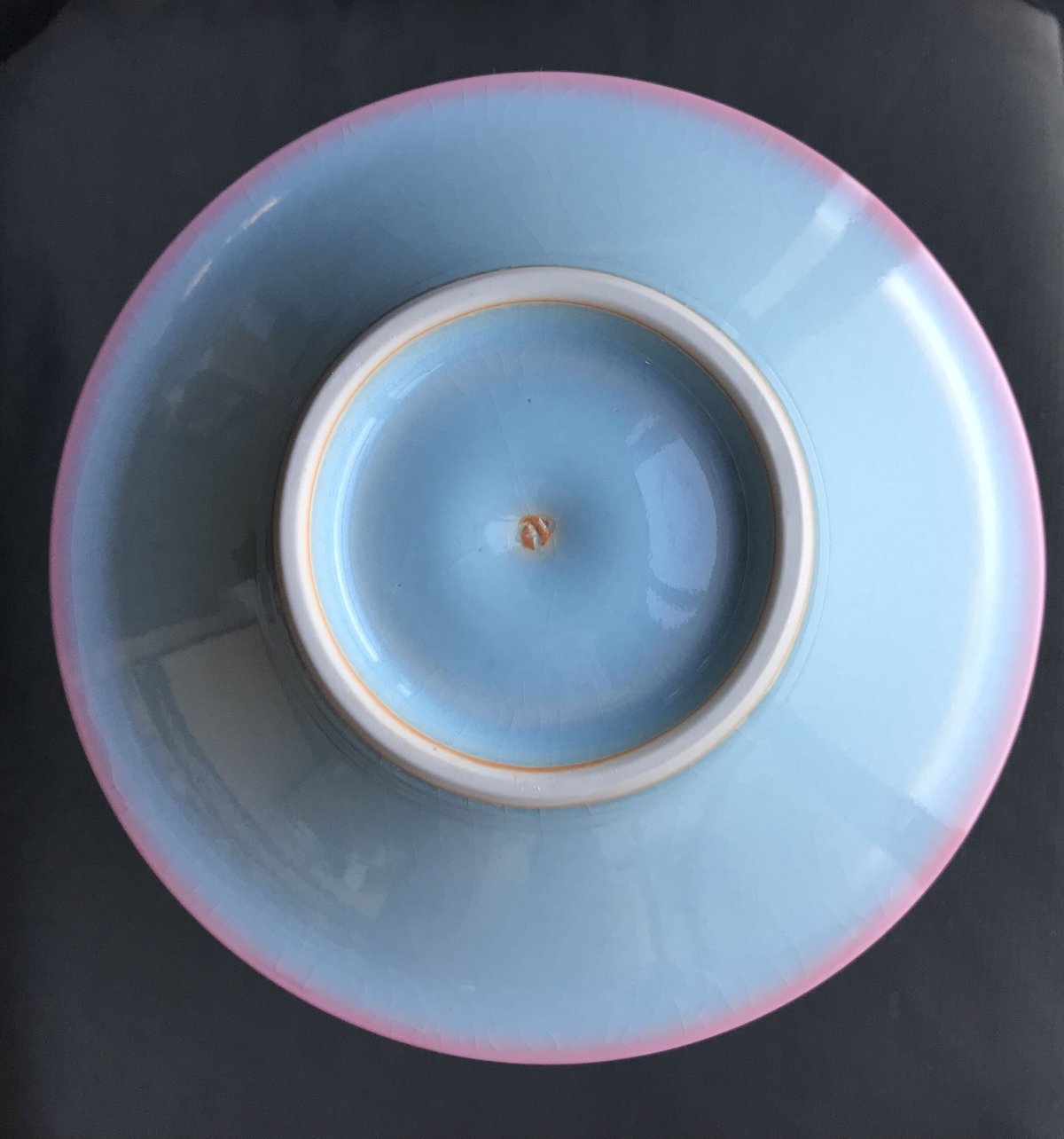 粉青磁花器（径160x高さ175） | 花坂ロクロ工房ワタル