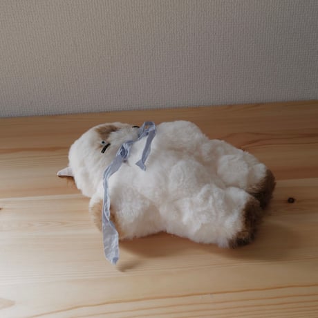 ぺったんこ猫ちゃん　シャム