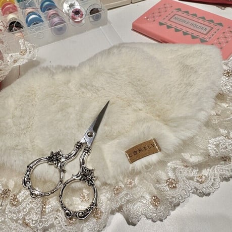 【予約商品】Bling fur cape