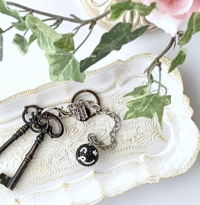 限定サイン付き♪キラキラまんまるキーホルダー | MatsuricaSTORE