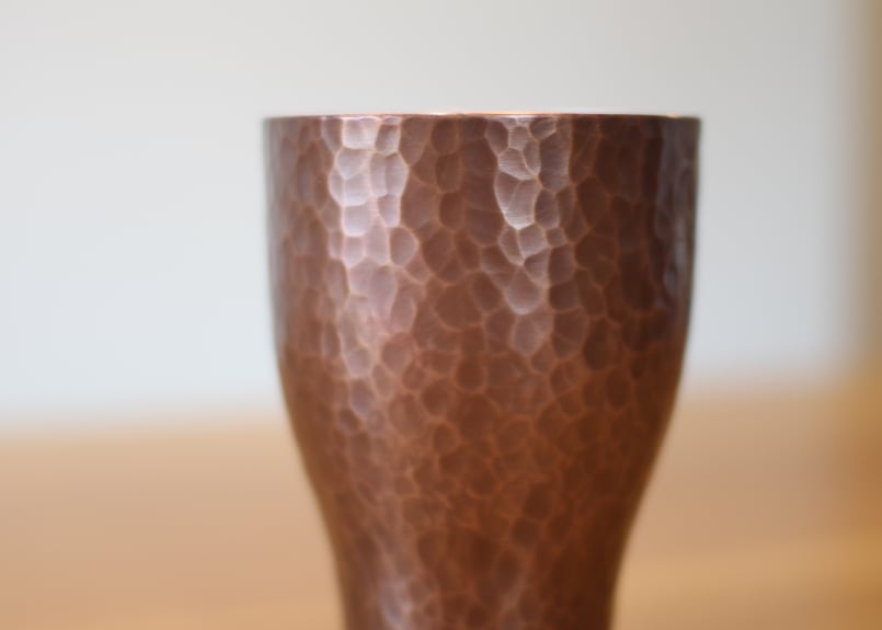 Y-craftmanship Cup 飴（あめ）色-大_銅：槌目 | TASHIKA
