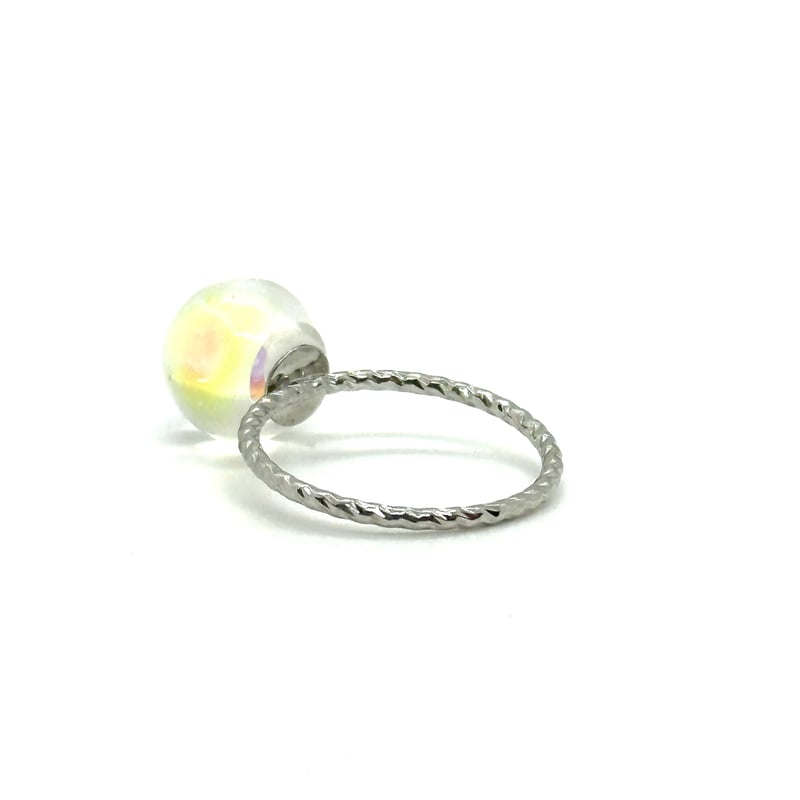 割れないしゃぼん玉のリング | handmade unknown