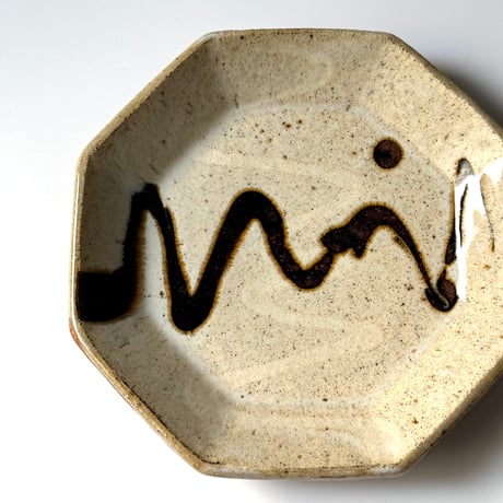 柳瀬俊一郎　八角皿 波 イ（直径約15cm)