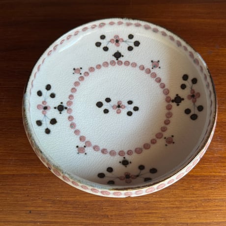 陶彩窯　湯呑み 小花文 赤  と8B（直径約15cm)