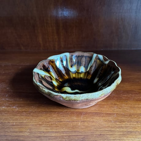 柳瀬俊一郎　輪花鉢 ジグザグ 44B2（直径約12cm)