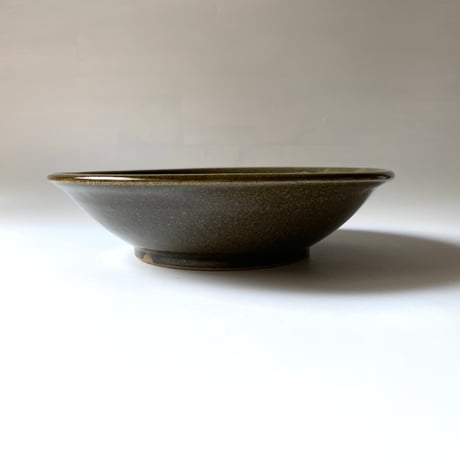 やきもの山上　７寸浅鉢 鉄釉A