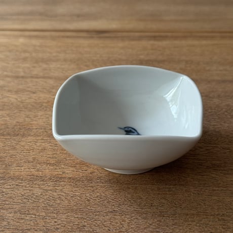 イロリ工房　四方向付 イ10A（約8.5×8.5cm)