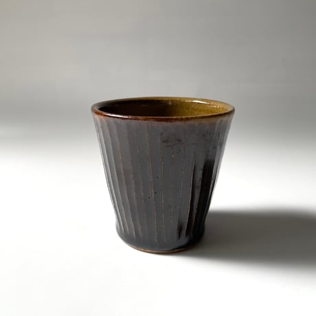 笠原良子　飴釉カップしのぎ D
