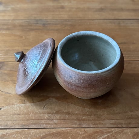 川尻製陶所　砂糖壷S 上膨れ ホ