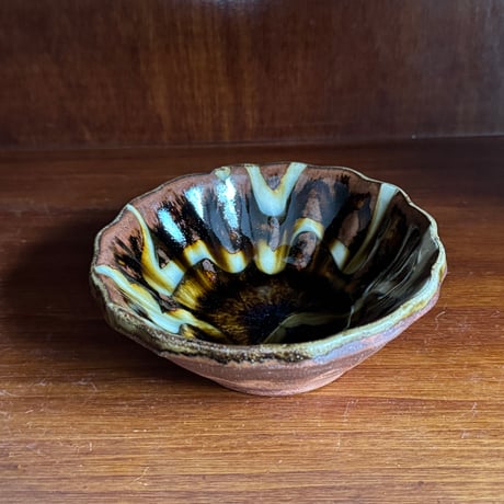 柳瀬俊一郎　輪花鉢 ジグザグ 44B1（直径約12cm)