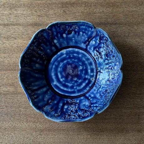 砥部焼 中田窯　5.5寸輪花鉢 N9 (直径約17cm)