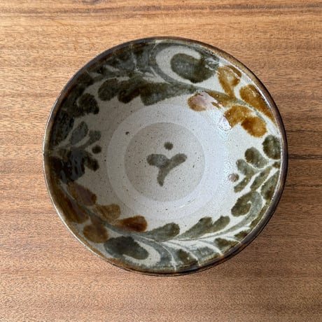榮一工房　7寸鉢  エ7B（直径約22cm）