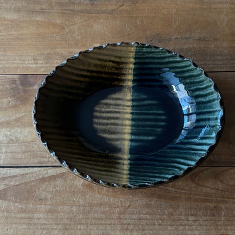 三名窯 松形恭知　楕円鉢 7H (約18.5×14.5cm)