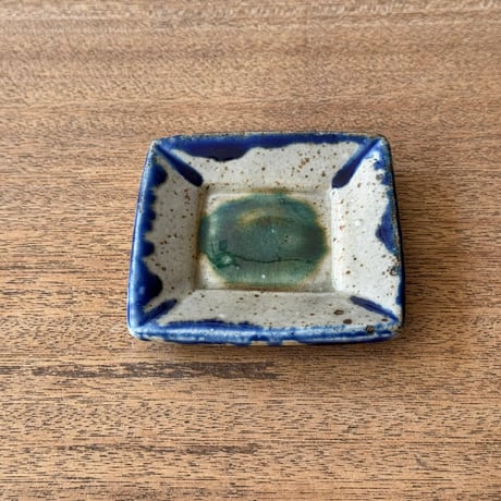 キマノ陶器　角皿（ミニ） キ23G（約9×9cm)