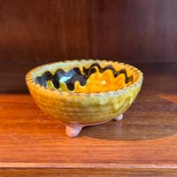 宮野 さとみ　三つ脚ボウル D (直径約9.5cm)