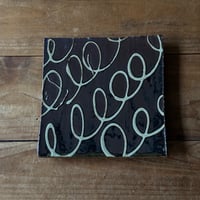 えのきだ窯/榎田智　スクエアプレート 足付き 4D (約14×14cm)