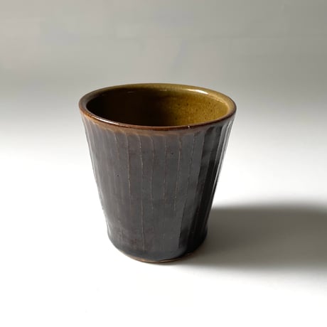 笠原良子　飴釉カップしのぎ C