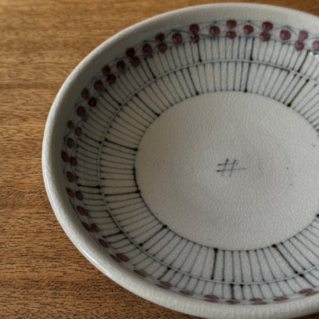 陶彩窯　６寸深皿 古砥部花垣文  と10A（直径約18cm）
