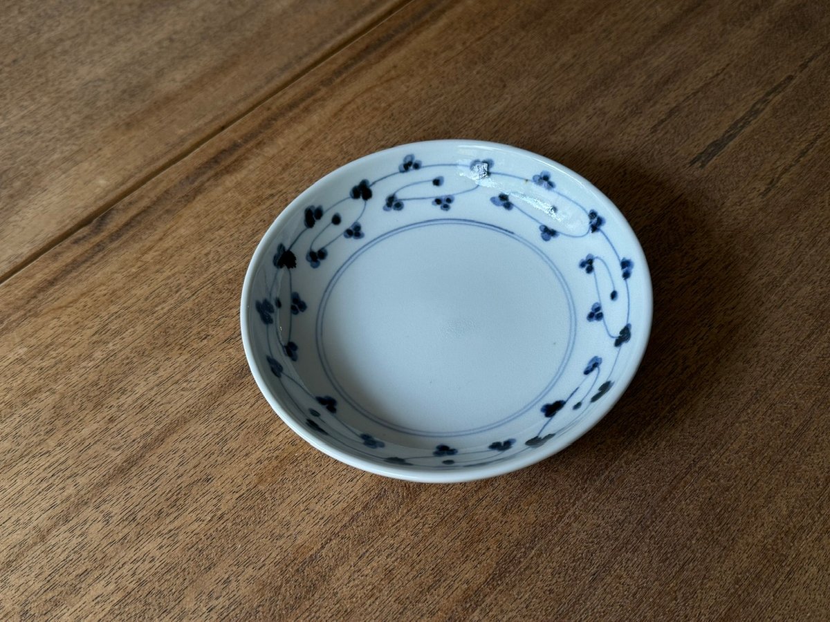 砥部焼 中田窯 5寸丸皿 N2 (直径約15.5cm) | kogeiseikatsu.shop