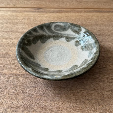 榮一工房　５寸皿 エ5B（直径約15.5cm）