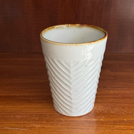 皐月窯　フリーカップ しのぎヘリンボーン 白 さ32