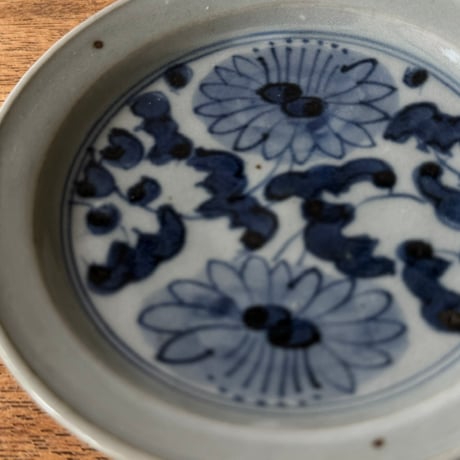 皐月窯　3.5寸高台皿 菊唐草 さ14B（直径約11cm)