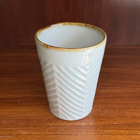 皐月窯　フリーカップ しのぎヘリンボーン 白 さ32