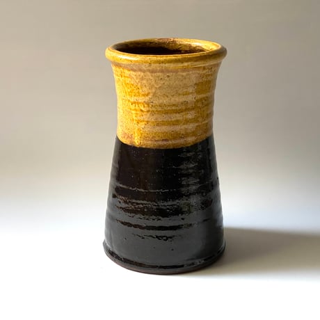 CATEGORY ピッチャー・花器・植木鉢 | kogeiseikatsu.shop