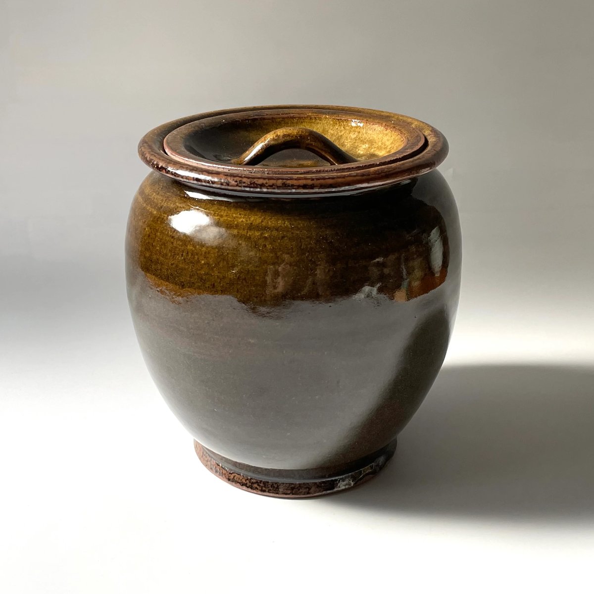 【希少 蓋物】 柿赤角蓋物（7×7×10.5）河井寛次郎 希少 蓋物】 柿赤角蓋物（7×7×10.5）河井寛次郎 - メルカリ