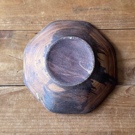 柳瀬俊一郎　八角鉢 菱 27A1（直径約17cm)