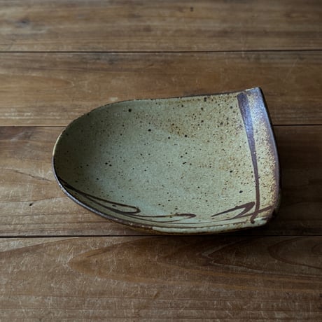 セレン のあ　ぽろすけ小皿 9C（約14×12cｍ）