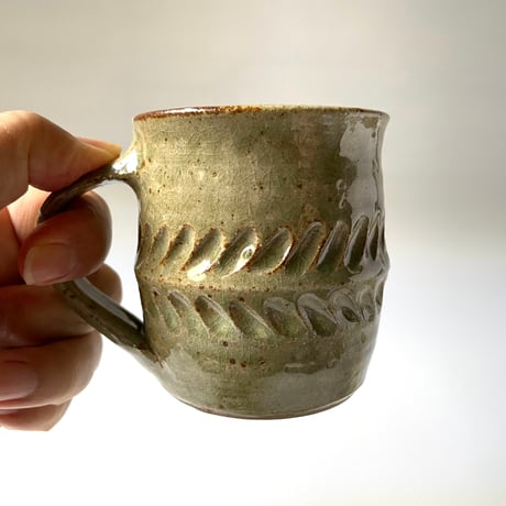 かじや窯　たる型マグカップ 灰・鎬 M