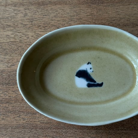 イロリ工房　オーバル皿 イ7B（約13×9cm)