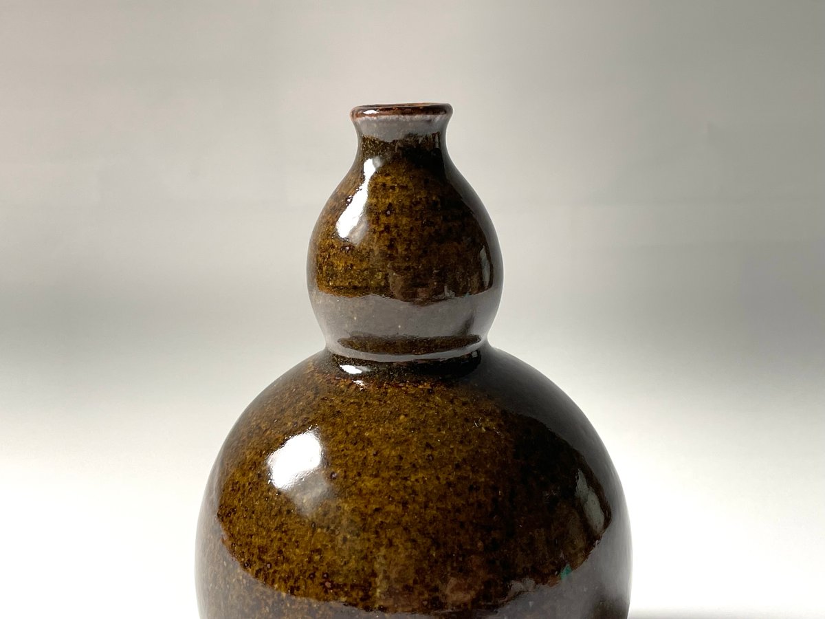 やきもの山上 徳利 鉄釉 | kogeiseikatsu.shop