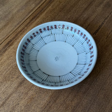 陶彩窯　６寸深皿 古砥部花垣文  と10A（直径約18cm）