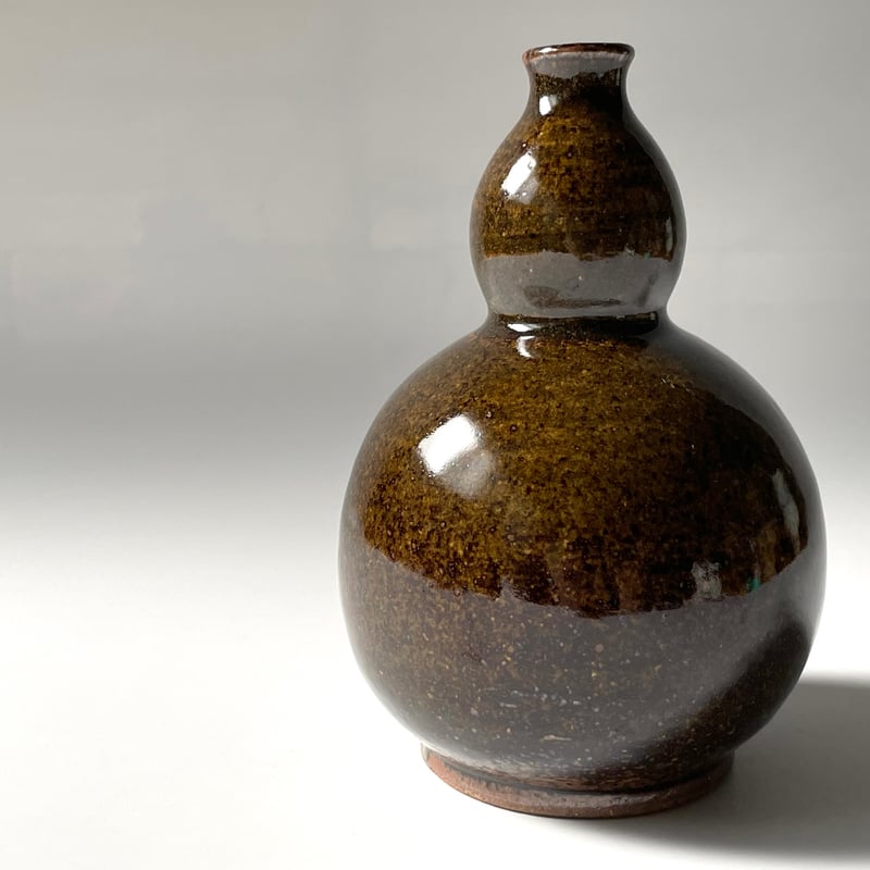 やきもの山上 徳利 鉄釉 | kogeiseikatsu.shop