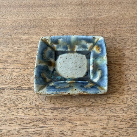 キマノ陶器　角皿（ミニ） キ23E（約9×9cm)