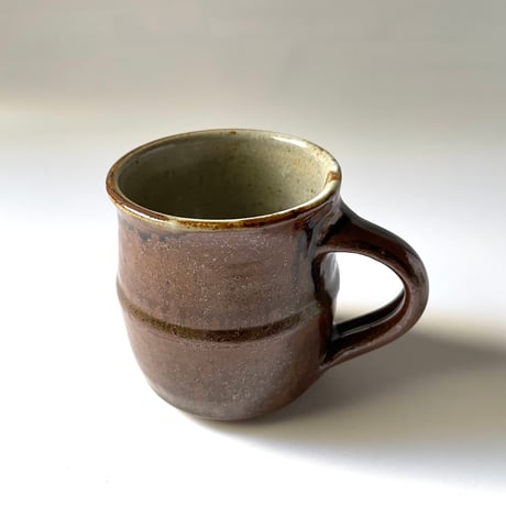 かじや窯　たる型マグカップ 茶 O