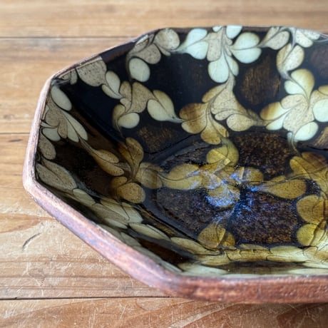 柳瀬俊一郎　八角鉢 菱 27A2（直径約17cm)