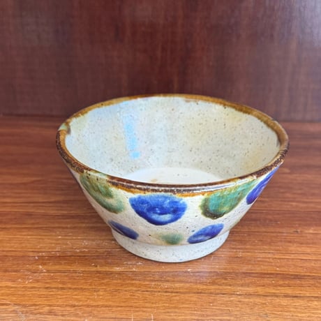 キマノ陶器　4寸安南鉢 キ40A（直径約12cm)