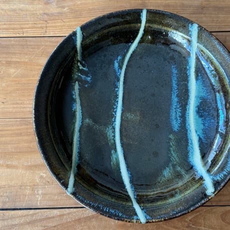村澤陶苑　青銅釉糠流皿 D (直径約23.5cm）